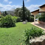 4 Pieces Dans Petite Calme, Climatisation Et Piscine Oletta