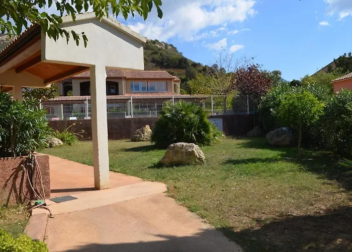 4 Pièces Dans Petite Résidence Calme, Climatisation Et Piscine Apartamento Oletta (Corsica)