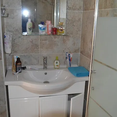 4 Pieces Dans Petite Calme, Climatisation Et Piscine * 올레타