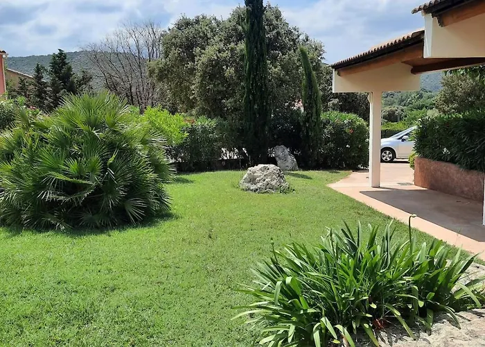 4 Pieces Dans Petite Calme, Climatisation Et Piscine 奥莱塔