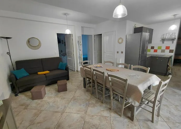 4 Pieces Dans Petite Calme, Climatisation Et Piscine * 奥莱塔