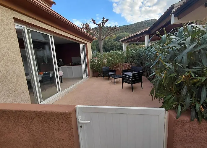 4 Pieces Dans Petite Calme, Climatisation Et Piscine 奥莱塔